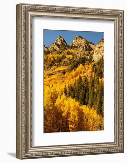 Mountains surrounding the Maroon Bells-Snowmass Wilderness in Aspen, Colorado.-Mallorie Ostrowitz-Framed Photographic Print