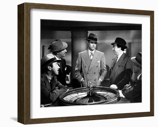 Mr. Lucky, Cary Grant, Alan Carney, 1943-null-Framed Photo