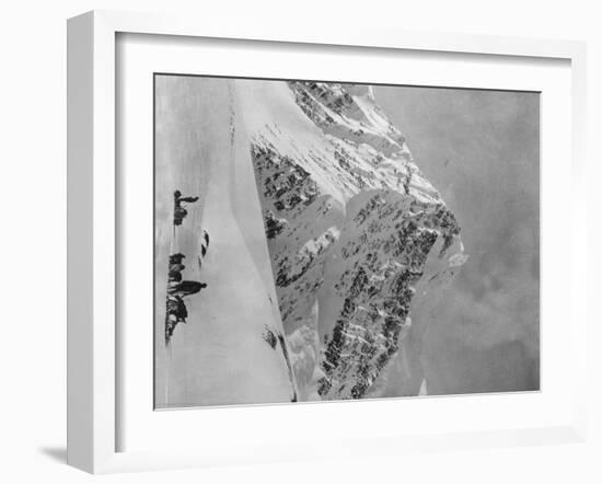 Mt. McKinley Dogsled Scene Photograph - Alaska-Lantern Press-Framed Art Print