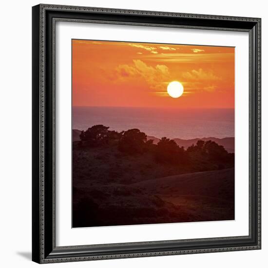 Mt Vision Sunset-Lance Kuehne-Framed Photographic Print