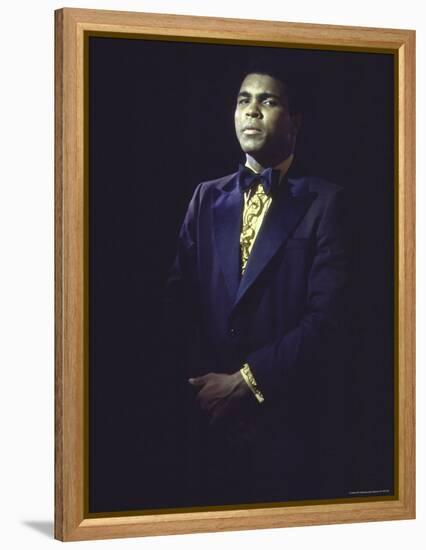 Muhammad Ali-John Shearer-Framed Premier Image Canvas