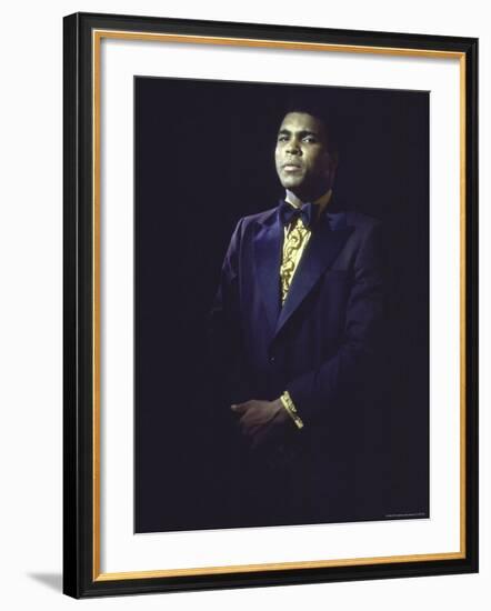 Muhammad Ali-John Shearer-Framed Premium Photographic Print