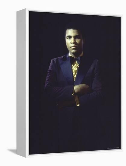 Muhammad Ali-John Shearer-Framed Premier Image Canvas