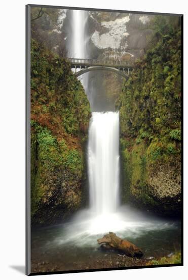 Multnomah Falls and Creek, Multnomah Falls Sp, Columbia Gorge, Oregon-Michel Hersen-Mounted Photographic Print