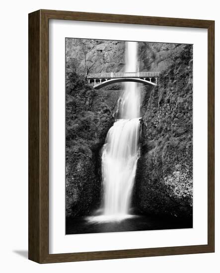 Multnomah Falls, Colombia River Gorge, Oregon 92-Monte Nagler-Framed Photographic Print