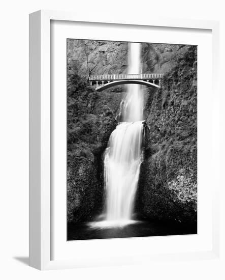 Multnomah Falls, Colombia River Gorge, Oregon 92-Monte Nagler-Framed Photographic Print