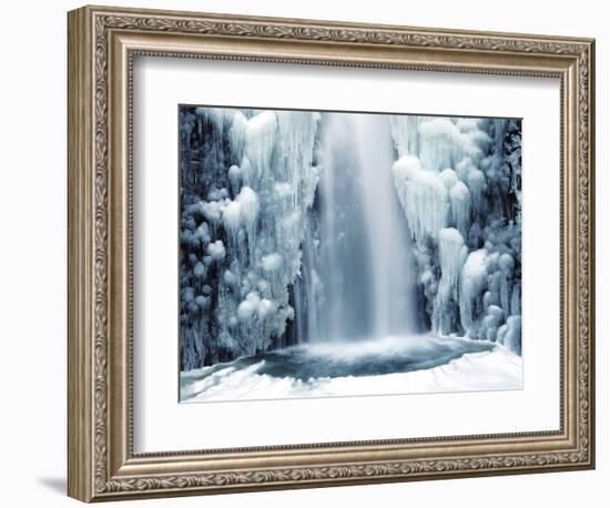 Multnomah Falls in Winter: Columbia Gorge, Oregon, USA-Michel Hersen-Framed Photographic Print