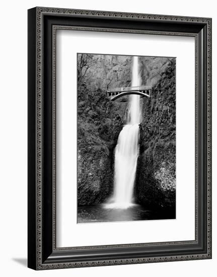 Multnomah Falls, Oregon-null-Framed Premium Giclee Print