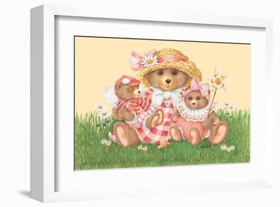 Mummy Bear-Renate Holzner-Framed Art Print