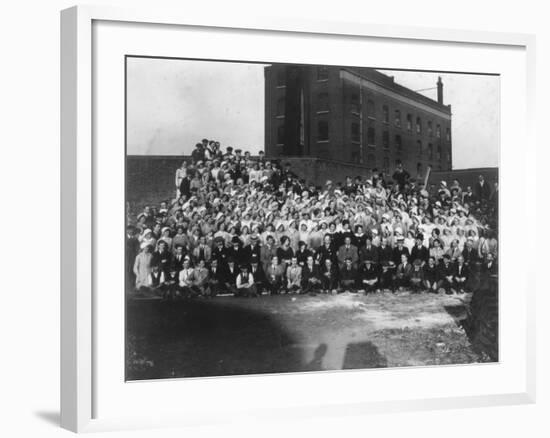 Munitions Factory Workers, London, World War I, 1914-1918-Haua-Framed Photographic Print