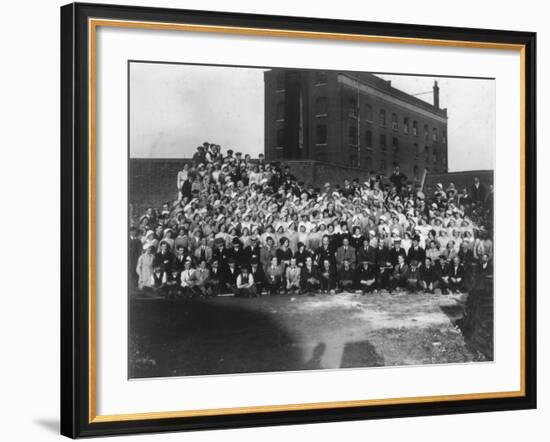 Munitions Factory Workers, London, World War I, 1914-1918-Haua-Framed Photographic Print