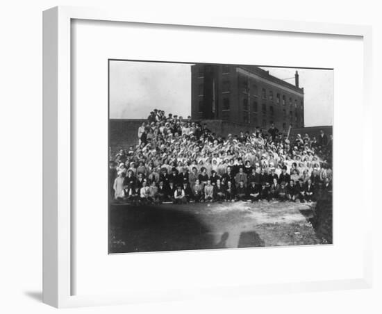 Munitions Factory Workers, London, World War I, 1914-1918-Haua-Framed Photographic Print