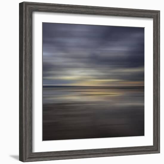 Muse-Doug Chinnery-Framed Photographic Print