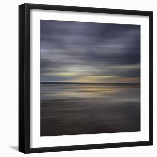 Muse-Doug Chinnery-Framed Photographic Print