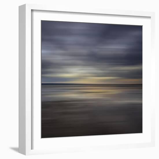 Muse-Doug Chinnery-Framed Photographic Print