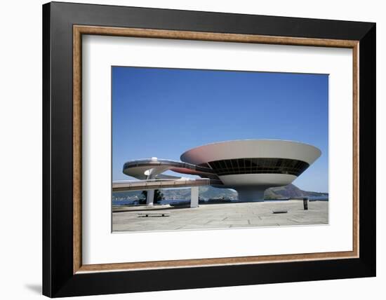 Museu do Arte Contemporanea (Museum of Contemporary Art), Niteroi, Rio de Janeiro, Brazil-Yadid Levy-Framed Photographic Print