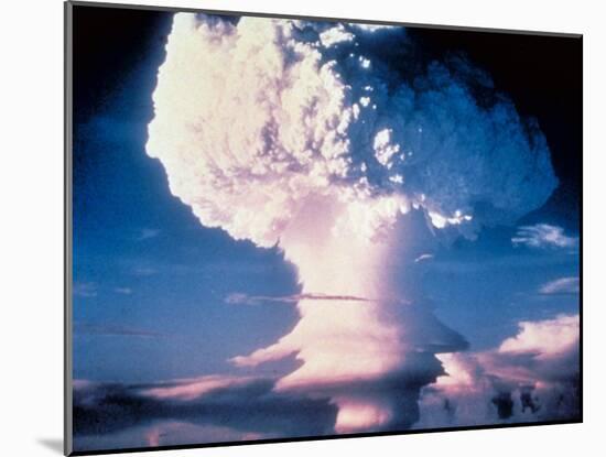 Mushrm. Cloud Rising White, Blotting Horizon, in "Op Ivy, Mike Shot" Atomic Bomb Test Blast-null-Mounted Photographic Print