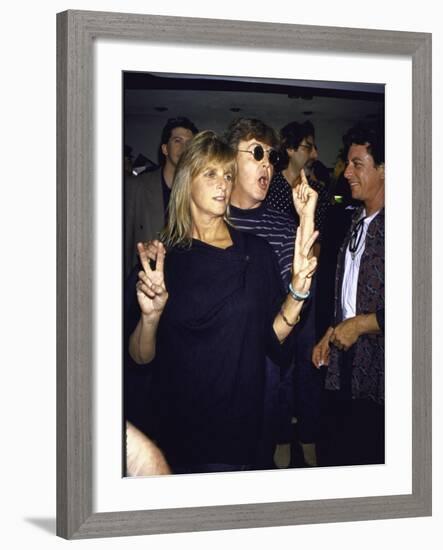 Musician Paul Mccartney and Wife Linda-null-Framed Premium Photographic Print