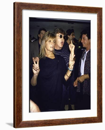 Musician Paul Mccartney and Wife Linda-null-Framed Premium Photographic Print