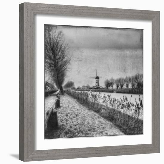 My beloved flat country: Damme-Yvette Depaepe-Framed Photographic Print