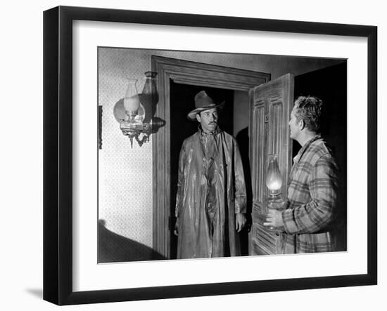 MY DARLING CLEMENTINE, 1946 directed by JOHN FORD Heny Fonda (b/w photo)-null-Framed Photo