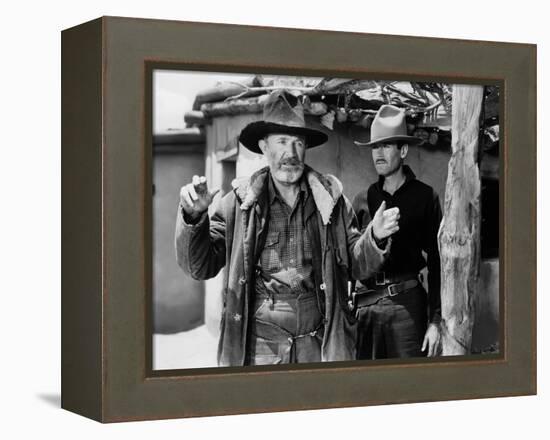 MY DARLING CLEMENTINE, 1946 directed by JOHN FORD Walter Brennan and Heny Fonda (b/w photo)-null-Framed Stretched Canvas