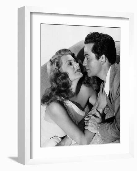 MY GAL SAL, 1942 directed by IRVING CUMMINGS Rita Hayworth and Victor Mature (b/w photo)-null-Framed Photo