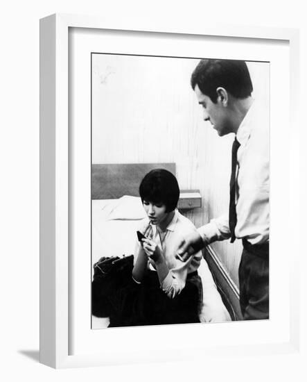 My Life to Live, (aka Vivre Sa Vie), Anna Karina at Left, 1962-null-Framed Photo