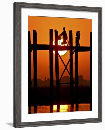 Myanmar, Burma, Amarapura, Taungthaman Lake, U Bein's Bridge-Katie Garrod-Framed Photographic Print