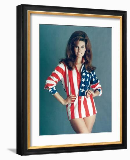 Myra Breckinridge De Michaelsarne Avec Raquel Welch, 1970-null-Framed Photo