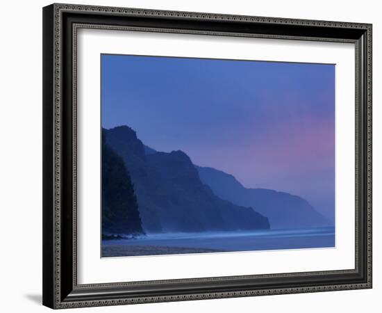 Na Pali Coast from Ke's Beach, on the Island of Kauai, Hawaii, United States of America-Aaron McCoy-Framed Photographic Print