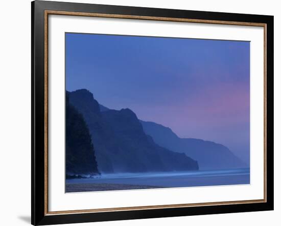 Na Pali Coast from Ke's Beach, on the Island of Kauai, Hawaii, United States of America-Aaron McCoy-Framed Photographic Print