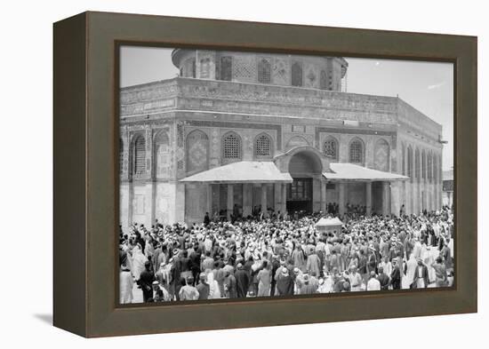 Nahas Pasha's visit to Dome of the Rock, 1943-null-Framed Premier Image Canvas