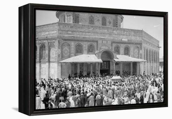 Nahas Pasha's visit to Dome of the Rock, 1943-null-Framed Premier Image Canvas