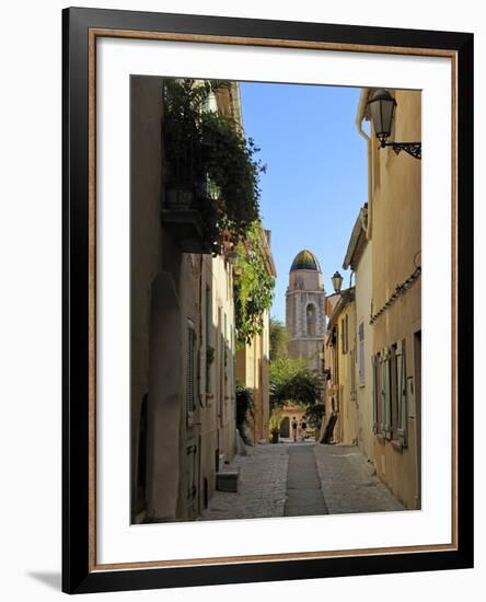 Narrow Back Street, St. Tropez, Var, Provence, Cote D'Azur, France, Europe-Peter Richardson-Framed Photographic Print