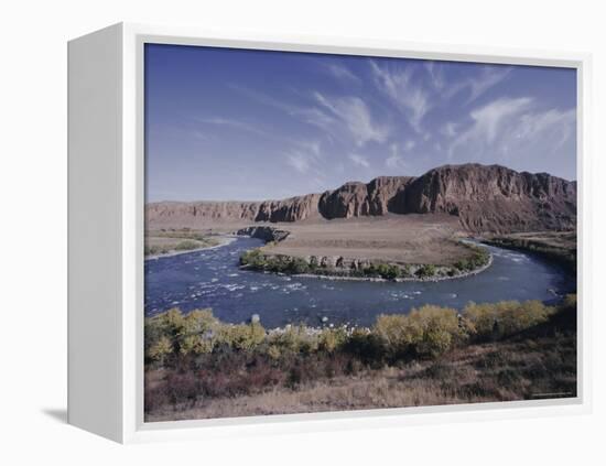 Naryn River, Kyrgistan (Kyrgyzstan) (Kirghizstan), Fsu, Central Asia, Asia-David Beatty-Framed Premier Image Canvas