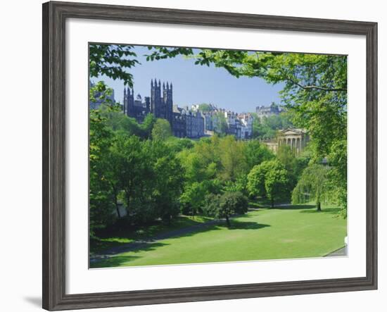 National Gallery and Princes Street Gardens, Edinburgh, Lothian, Scotland, UK, Europe-Peter Scholey-Framed Photographic Print