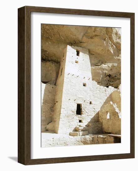 Native American cliff dwelling at Mesa Verde, Colorado, USA-Werner Forman-Framed Photographic Print