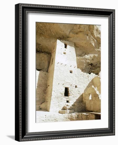 Native American cliff dwelling at Mesa Verde, Colorado, USA-Werner Forman-Framed Photographic Print