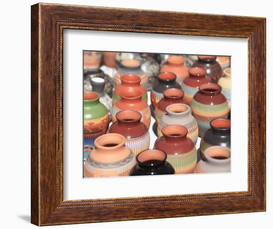 Native American Pottery, Santa Fe, New Mexico, United States of America, North America-Wendy Connett-Framed Photographic Print