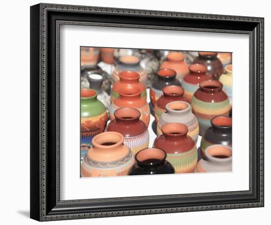 Native American Pottery, Santa Fe, New Mexico, United States of America, North America-Wendy Connett-Framed Photographic Print