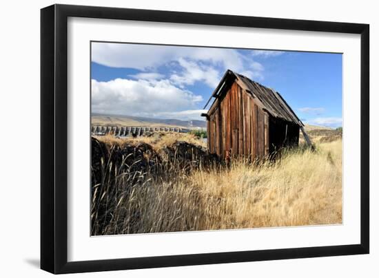 Native Indian Abandoned Building-sphraner-Framed Photographic Print