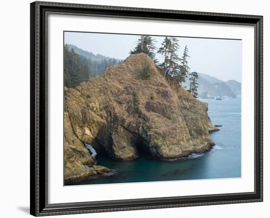 Natural Bridge at Coast, Thunder Cove, Oregon Coast, Brookings, Curry County, Oregon, Usa-null-Framed Photographic Print