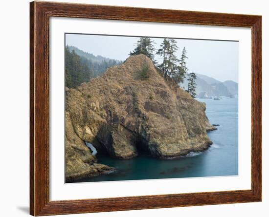 Natural Bridge at Coast, Thunder Cove, Oregon Coast, Brookings, Curry County, Oregon, Usa-null-Framed Photographic Print