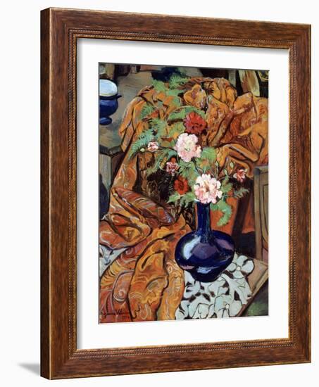 Nature morte à la draperie et au bouquet-Suzanne Valadon-Framed Giclee Print