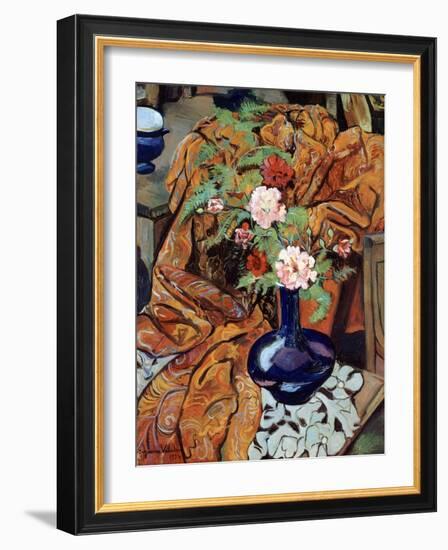 Nature morte à la draperie et au bouquet-Suzanne Valadon-Framed Giclee Print