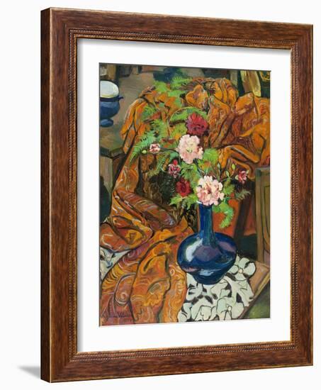 Nature morte à la draperie et au bouquet-Suzanne Valadon-Framed Giclee Print