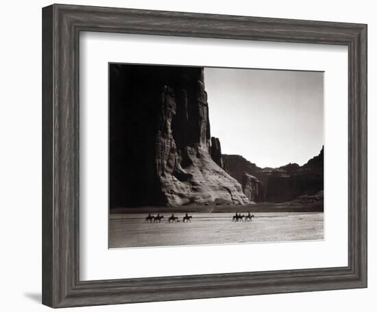 Navajos: Canyon De Chelly, 1904-Edward S^ Curtis-Framed Photographic Print