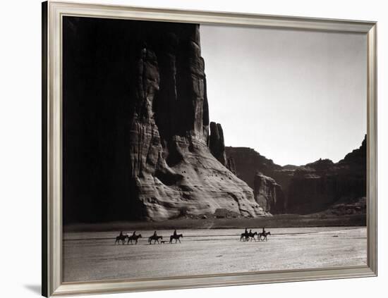 Navajos: Canyon De Chelly, 1904-Edward S^ Curtis-Framed Photographic Print