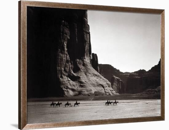 Navajos: Canyon De Chelly, 1904-Edward S^ Curtis-Framed Photographic Print